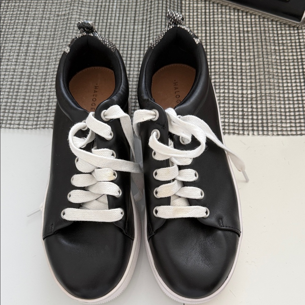 Halogen Black Leather Sneakers w/ Snakeskin Heel – Women’s Size 7 (EU 38)